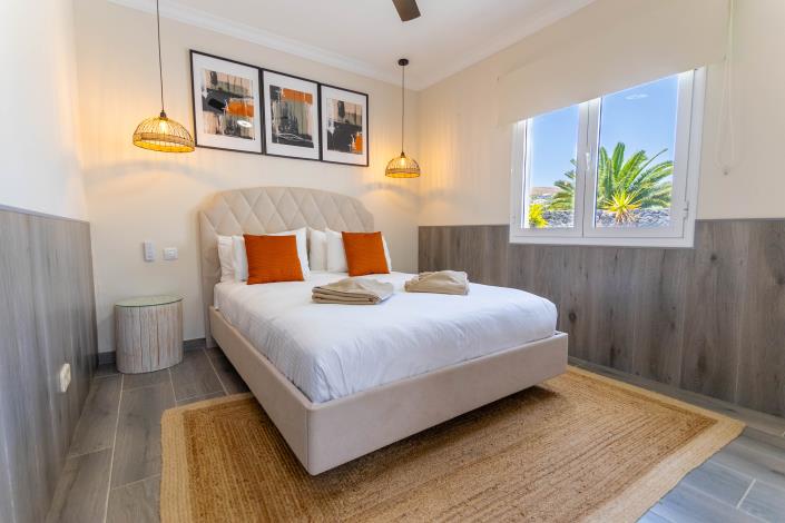 Image No.27-5 Bed Villa / Detached for sale