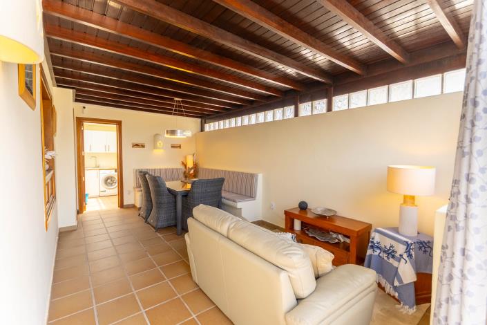 Image No.21-2 Bed Villa / Detached for sale