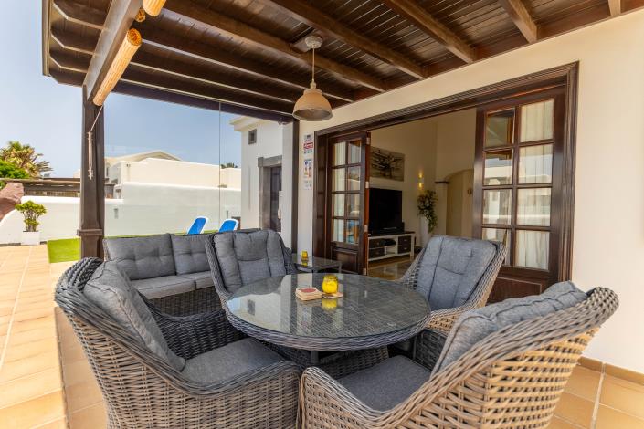 Image No.23-2 Bed Villa / Detached for sale