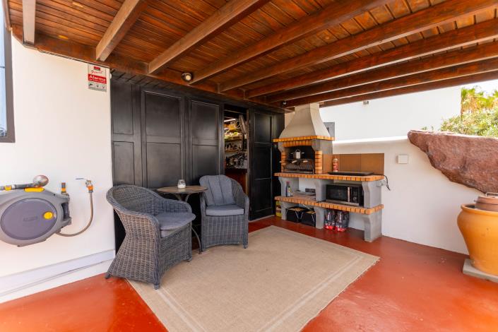 Image No.24-2 Bed Villa / Detached for sale