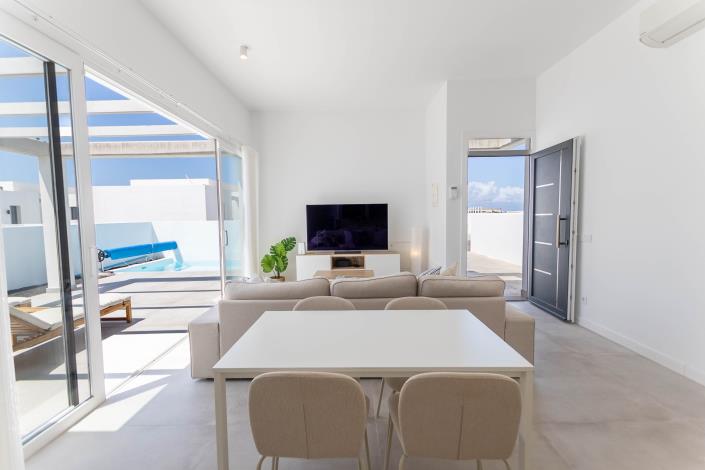 Image No.9-3 Bed Villa / Detached for sale
