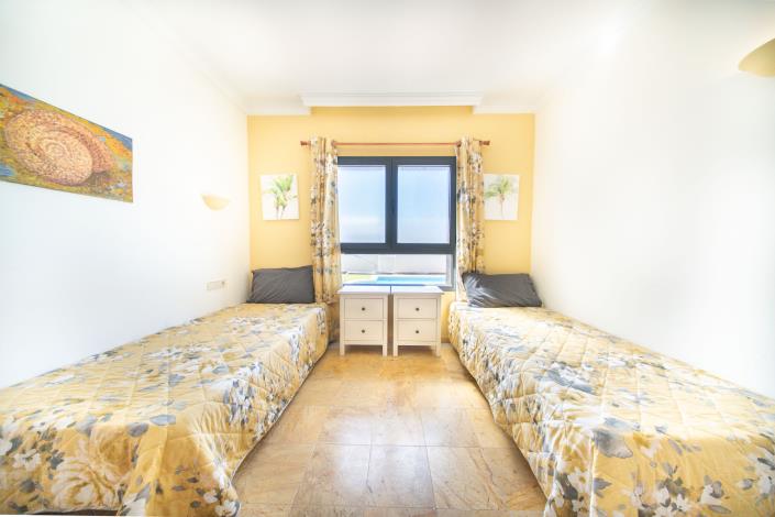 Image No.18-2 Bed Villa / Detached for sale