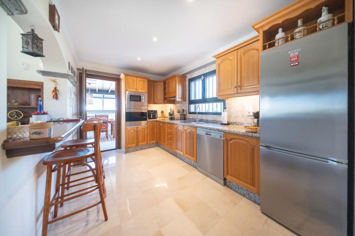Image No.25-4 Bed Villa / Detached for sale