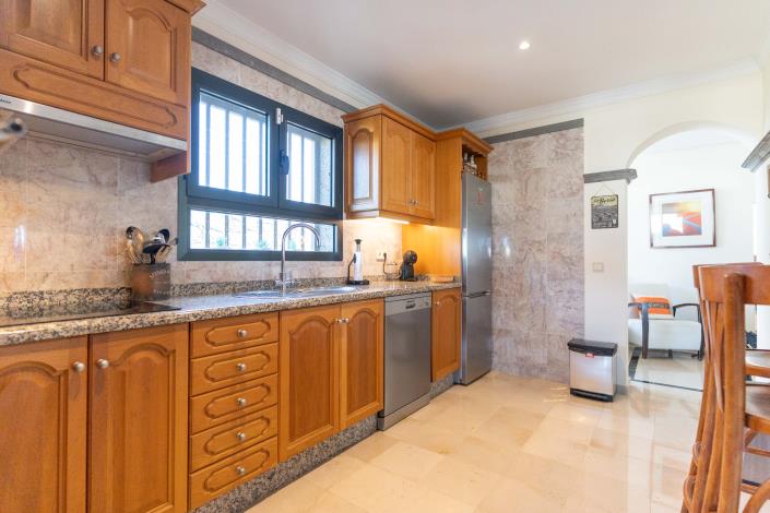 Image No.26-4 Bed Villa / Detached for sale