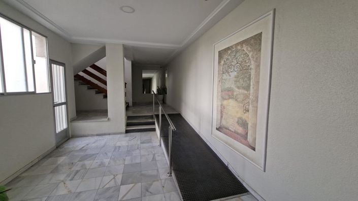 Image No.22-3 Bed Apartment for sale