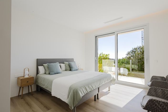 Image No.19-5 Bed Villa for sale