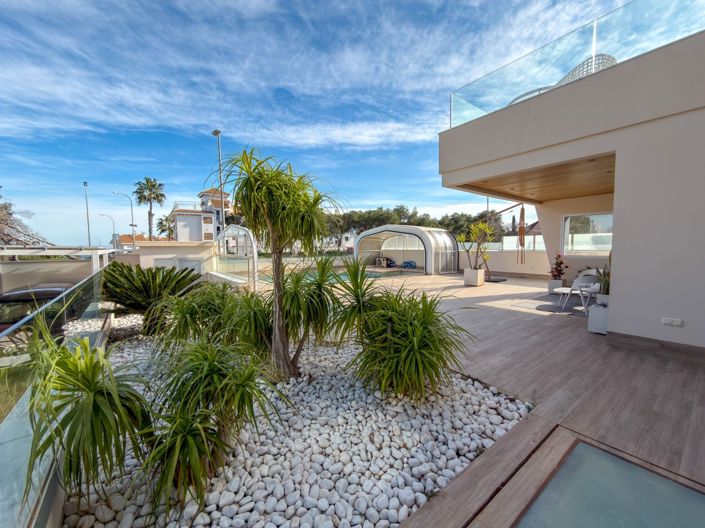 Image No.33-4 Bed Villa for sale