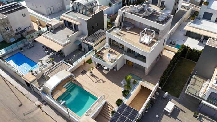 Image No.45-4 Bed Villa for sale