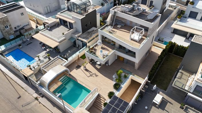 Image No.45-4 Bed Villa for sale