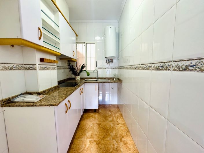 Image No.12-Appartement de 2 chambres à vendre à Torrevieja
