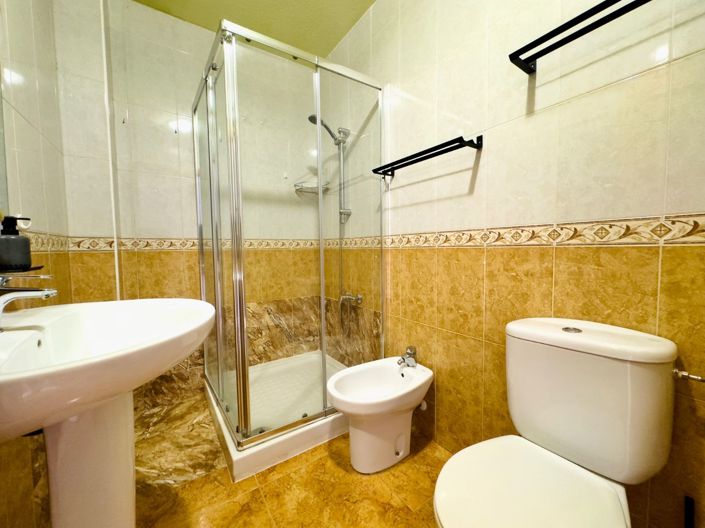 Image No.25-Appartement de 2 chambres à vendre à Torrevieja