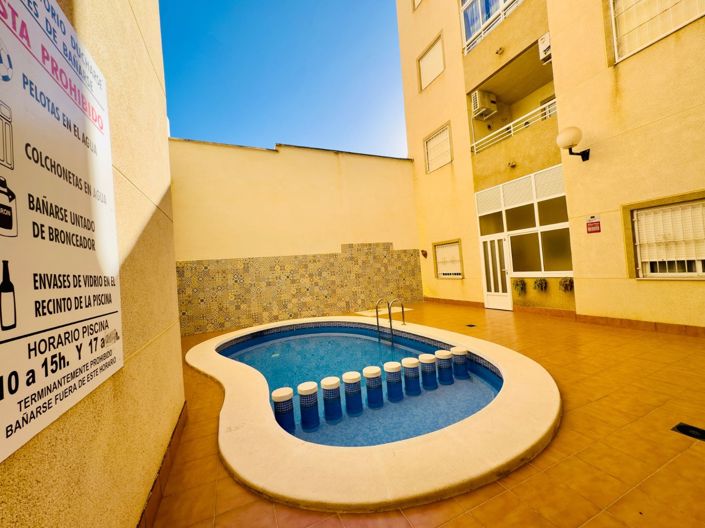 Image No.30-Appartement de 2 chambres à vendre à Torrevieja