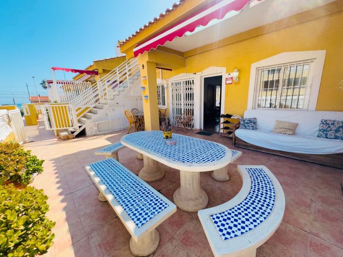 Image No.4-Maison de 4 chambres à vendre à Torrevieja