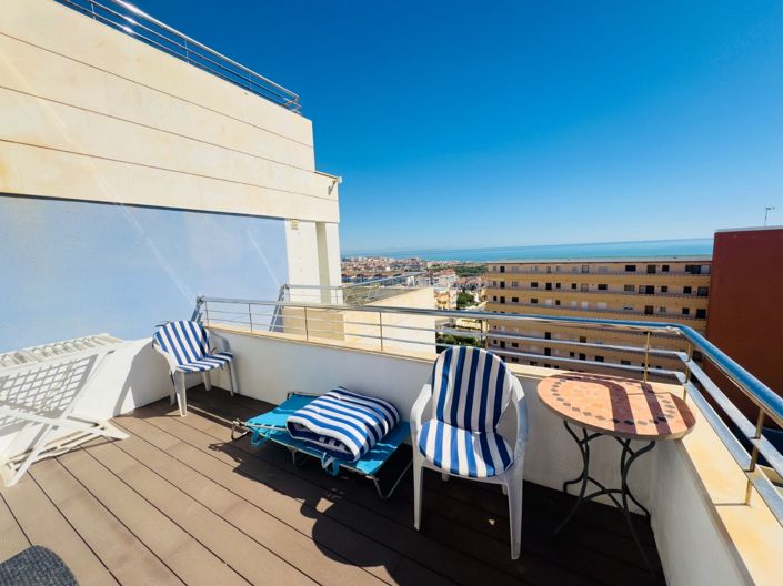 Image No.30-2 Bed Apartment for sale