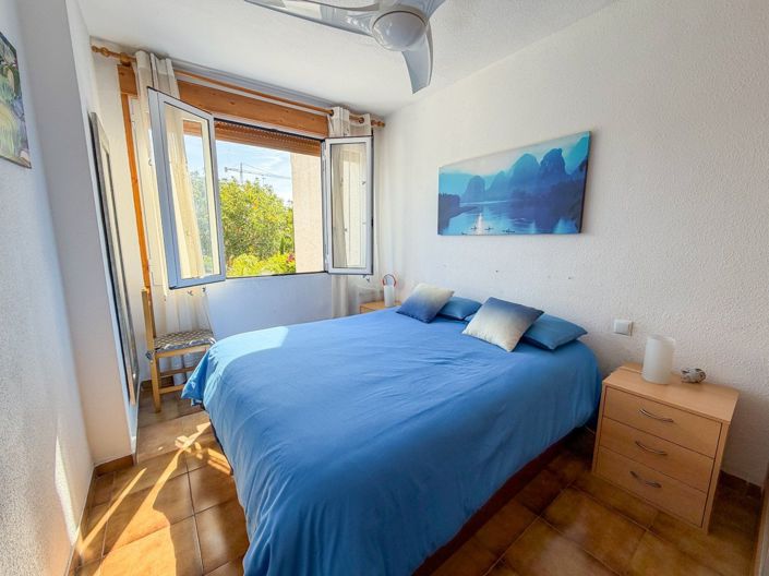 Image No.14-3 Bed House for sale