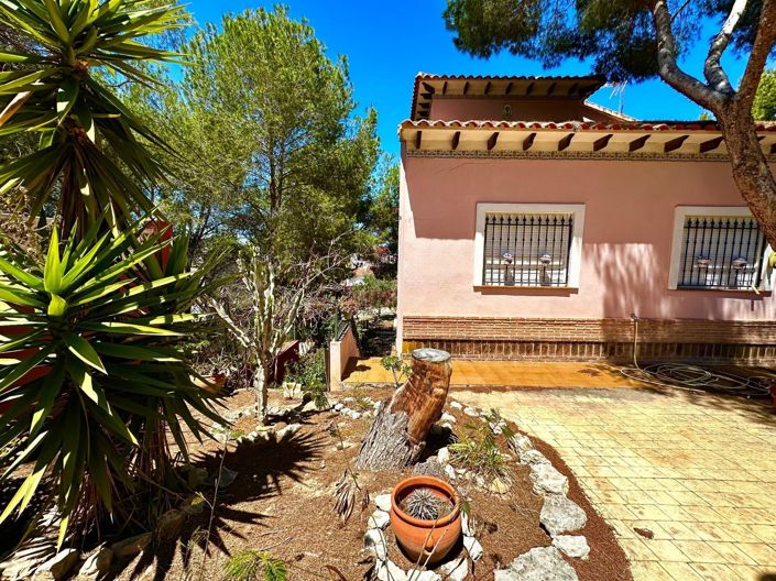 Image No.11-5 Bed Villa for sale