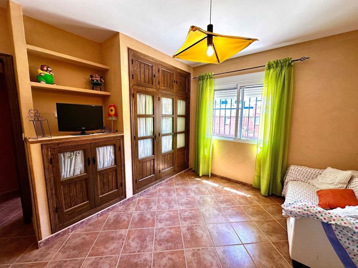 Image No.21-5 Bed Villa for sale