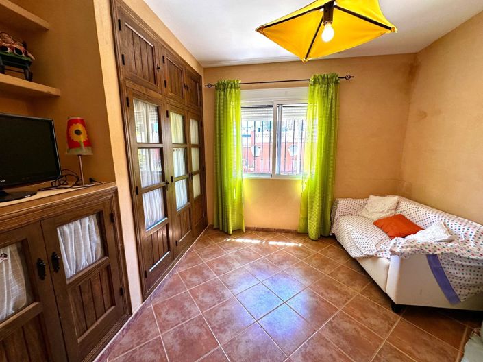 Image No.22-5 Bed Villa for sale