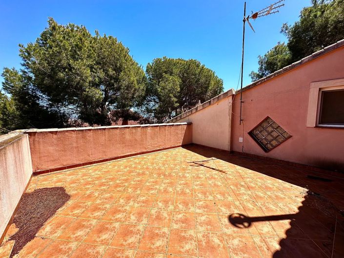 Image No.30-5 Bed Villa for sale