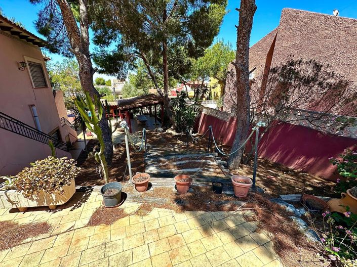 Image No.33-5 Bed Villa for sale