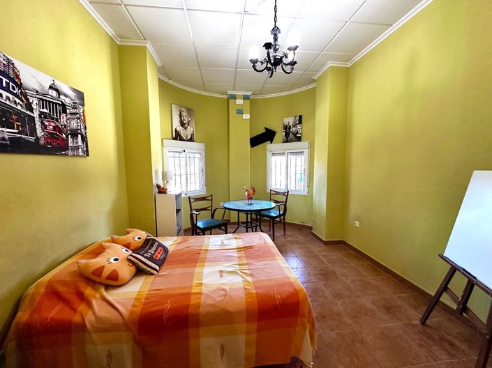 Image No.38-5 Bed Villa for sale