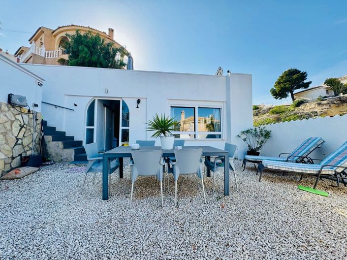 Image No.10-6 Bed Villa for sale