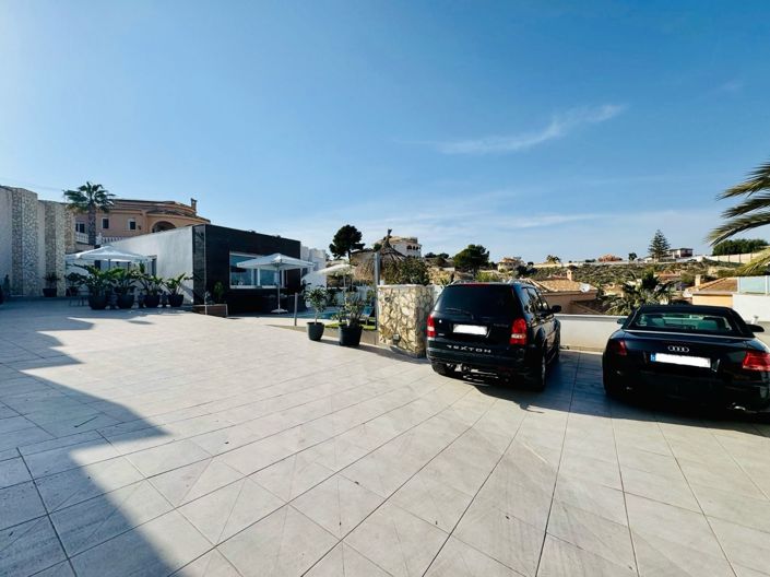 Image No.14-6 Bed Villa for sale