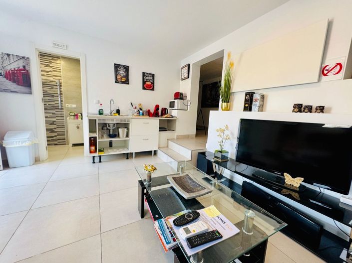 Image No.24-6 Bed Villa for sale