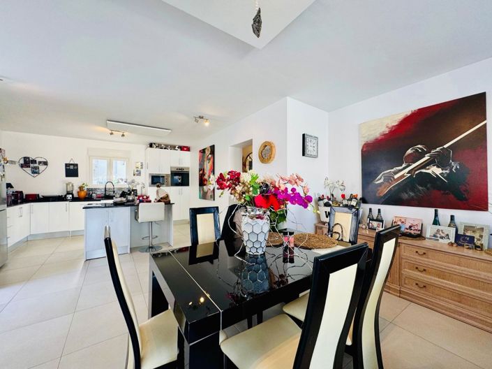 Image No.27-6 Bed Villa for sale