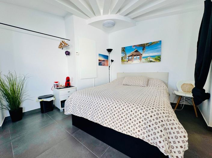 Image No.45-6 Bed Villa for sale