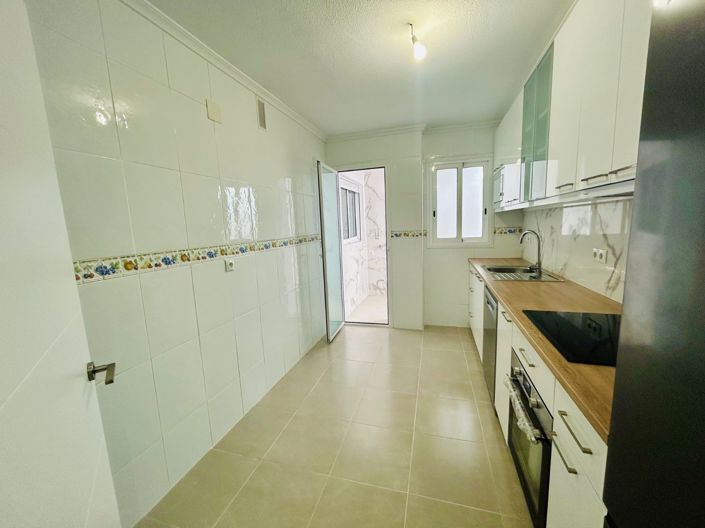 Image No.2-Appartement de 4 chambres à vendre à Daya Nueva