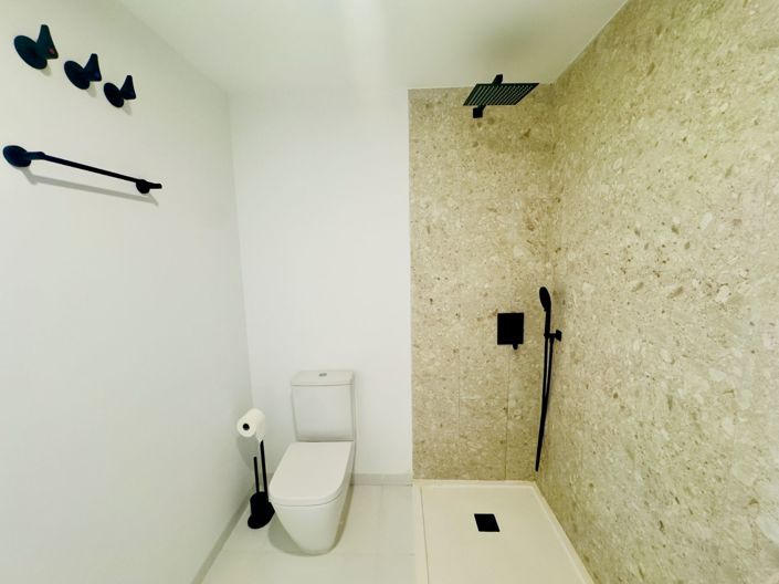 Image No.12-2 Bed Apartment for sale