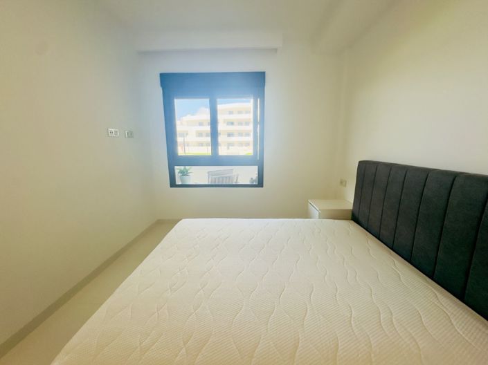 Image No.15-2 Bed Apartment for sale