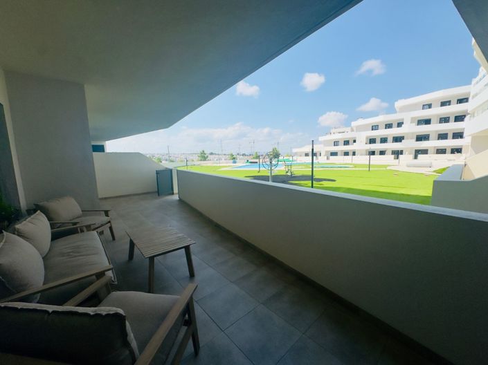 Image No.35-2 Bed Apartment for sale