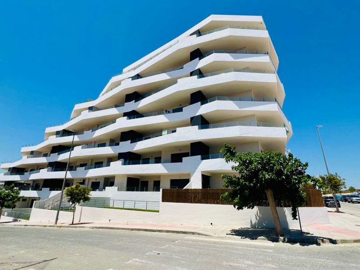Image No.39-2 Bed Apartment for sale