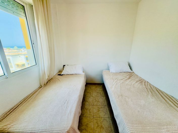 Image No.12-3 Bed Apartment for sale
