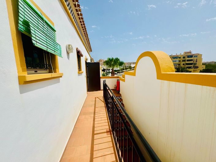 Image No.28-3 Bed Apartment for sale
