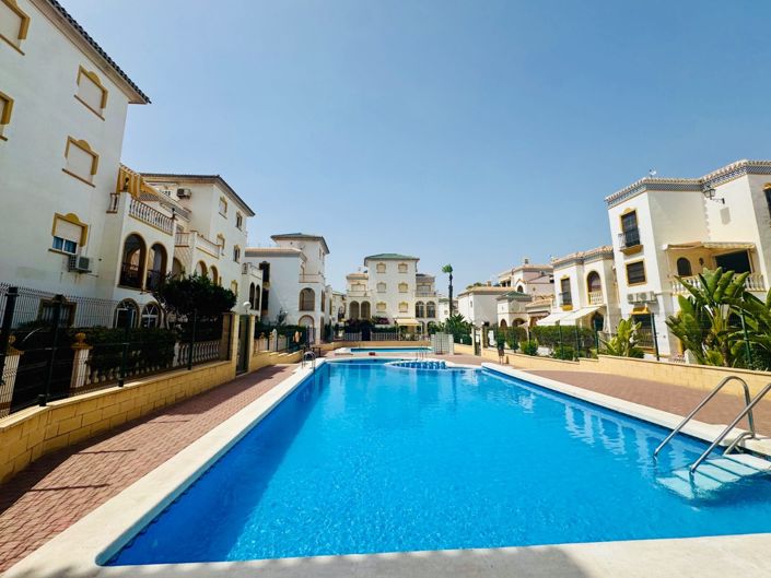 Image No.31-3 Bed Apartment for sale