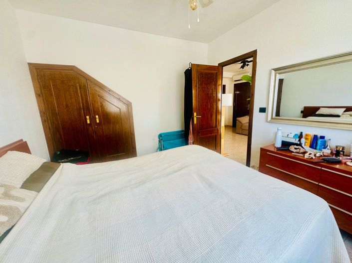 Image No.9-3 Bed Apartment for sale