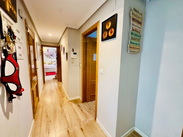 Image No.13-3 Bed Apartment for sale