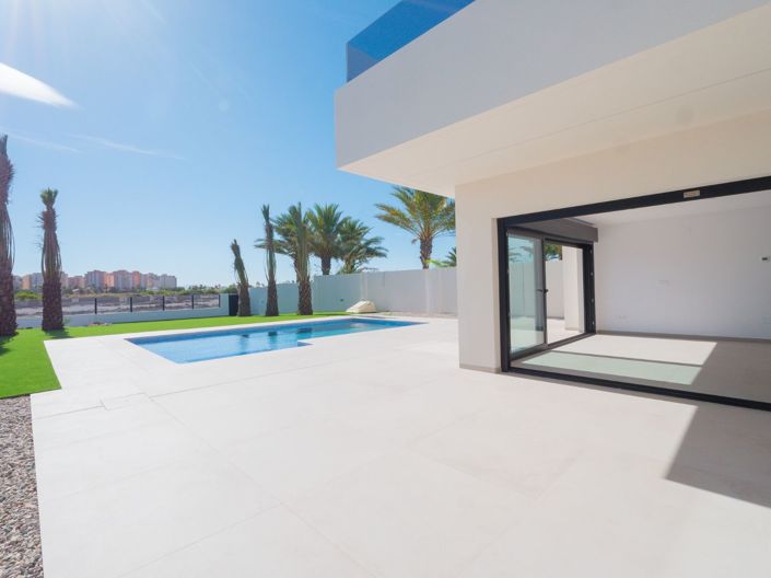 Image No.10-Villa de 5 chambres à vendre à La Manga del Mar Menor