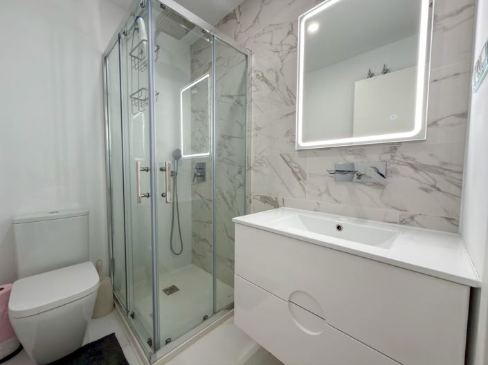 Image No.17-2 Bed Apartment for sale