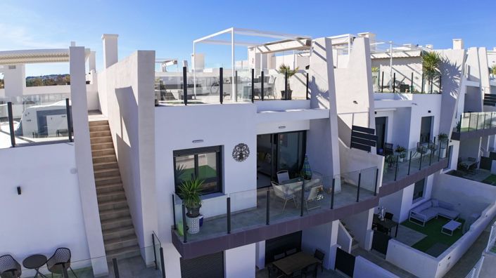 Image No.30-2 Bed Apartment for sale