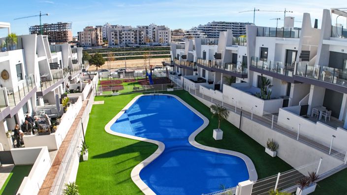 Image No.33-2 Bed Apartment for sale