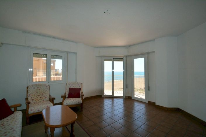 Image No.3-3 Bed Apartment for sale