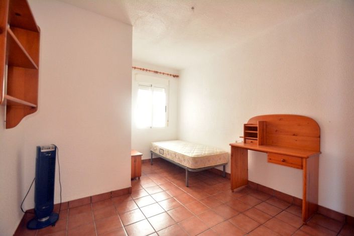 Image No.9-3 Bed Apartment for sale
