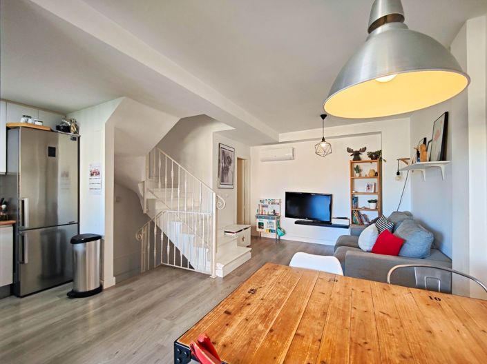 Image No.12-4 Bed House for sale