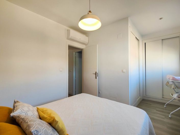 Image No.33-4 Bed House for sale
