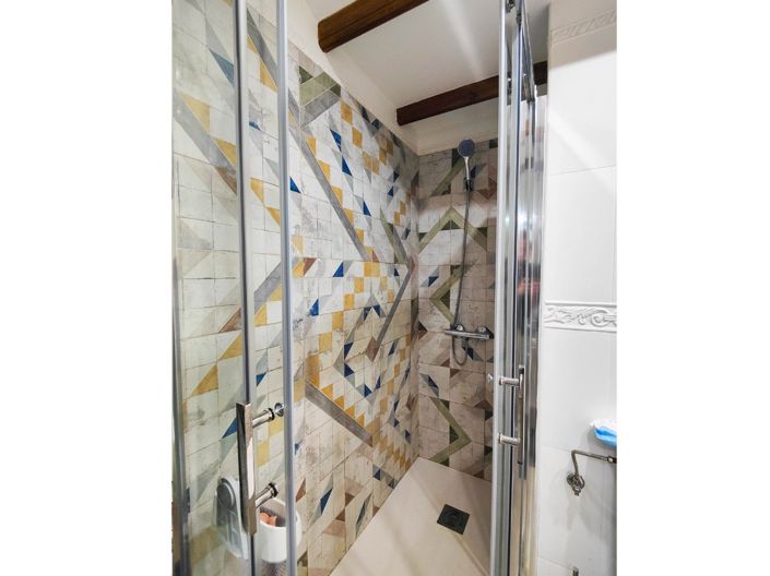 Image No.36-4 Bed House for sale