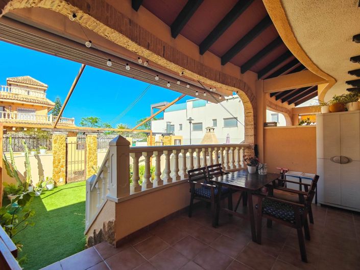 Image No.7-4 Bed House for sale